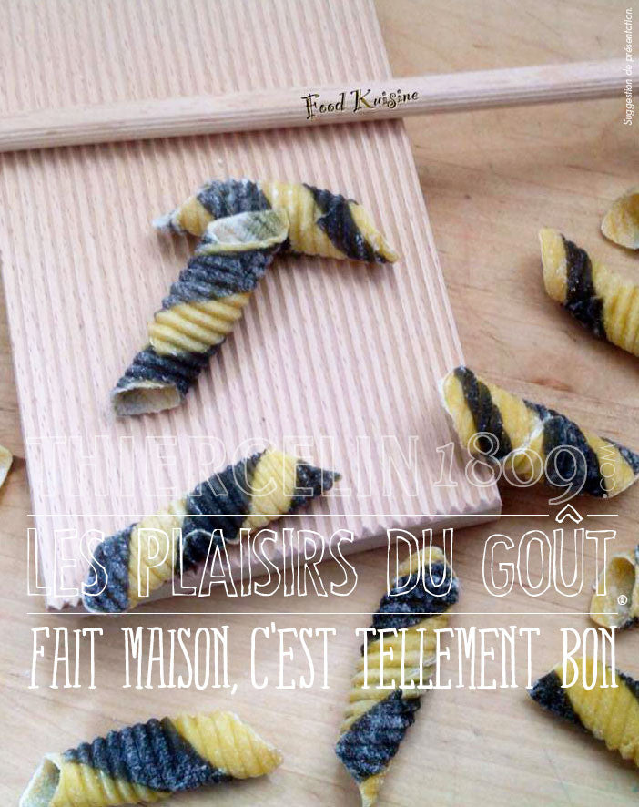 Pâte fraîches maison aux 2 curry (Curry noir Black Pearl et Curry jaune Colombo) fait maison c'est tellement bon