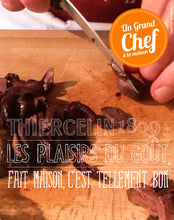 FILET DE ROUGET, Tarte fine aux oignons confits et son Pesto Maison